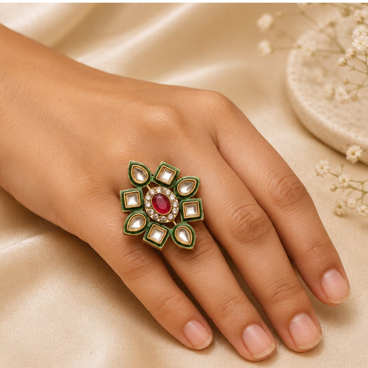 Vivah Geometric Kundan Flower Ring