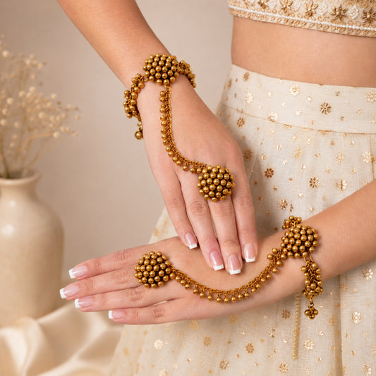 Mogra Textured Ball-Cluster Hathphool